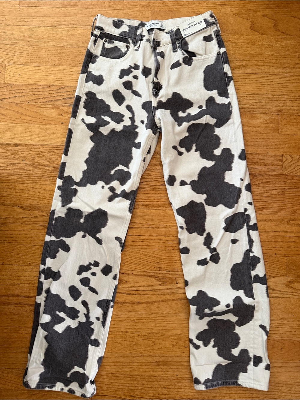 Abercrombie & Fitch high rise 90s relaxed jeans in cow print-Multi